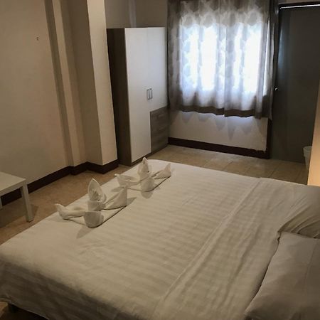 Ferb Guest House Patong Экстерьер фото