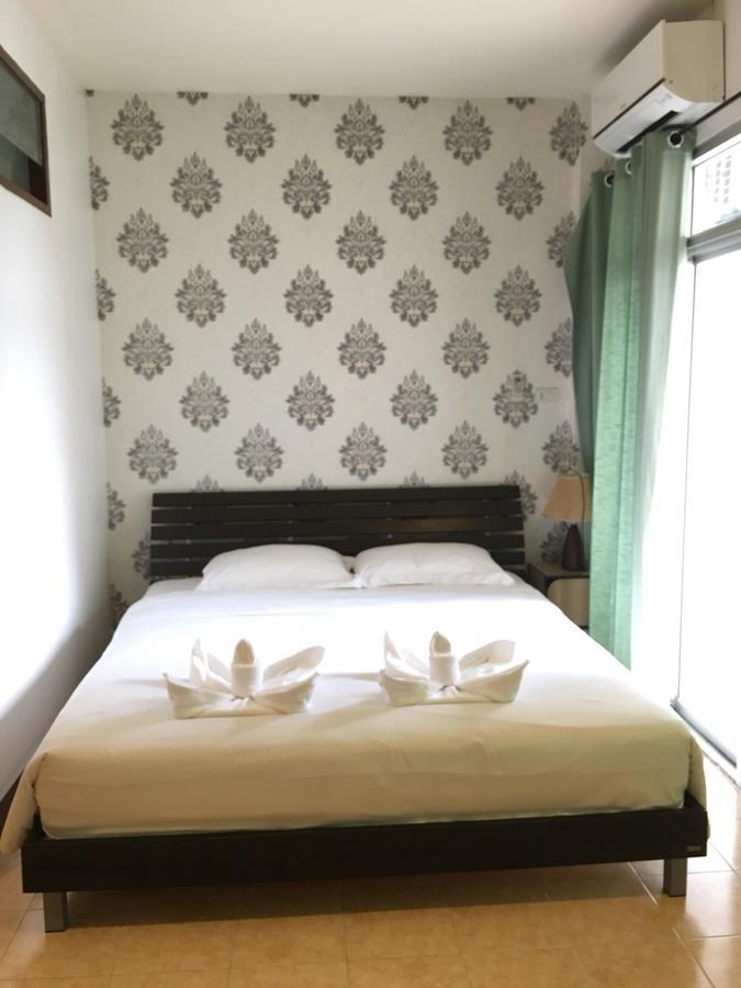 Ferb Guest House Patong Экстерьер фото